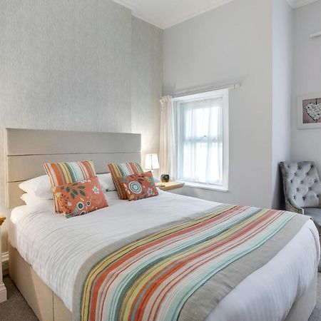Trelawney Hotel - Guest House Torquay Exterior photo